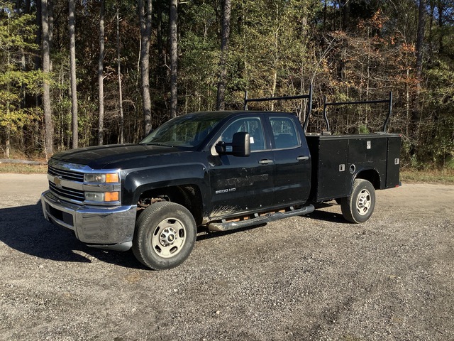 2015 Chevrolet 2500 HD 4x2 Crew Cab Utility Truck