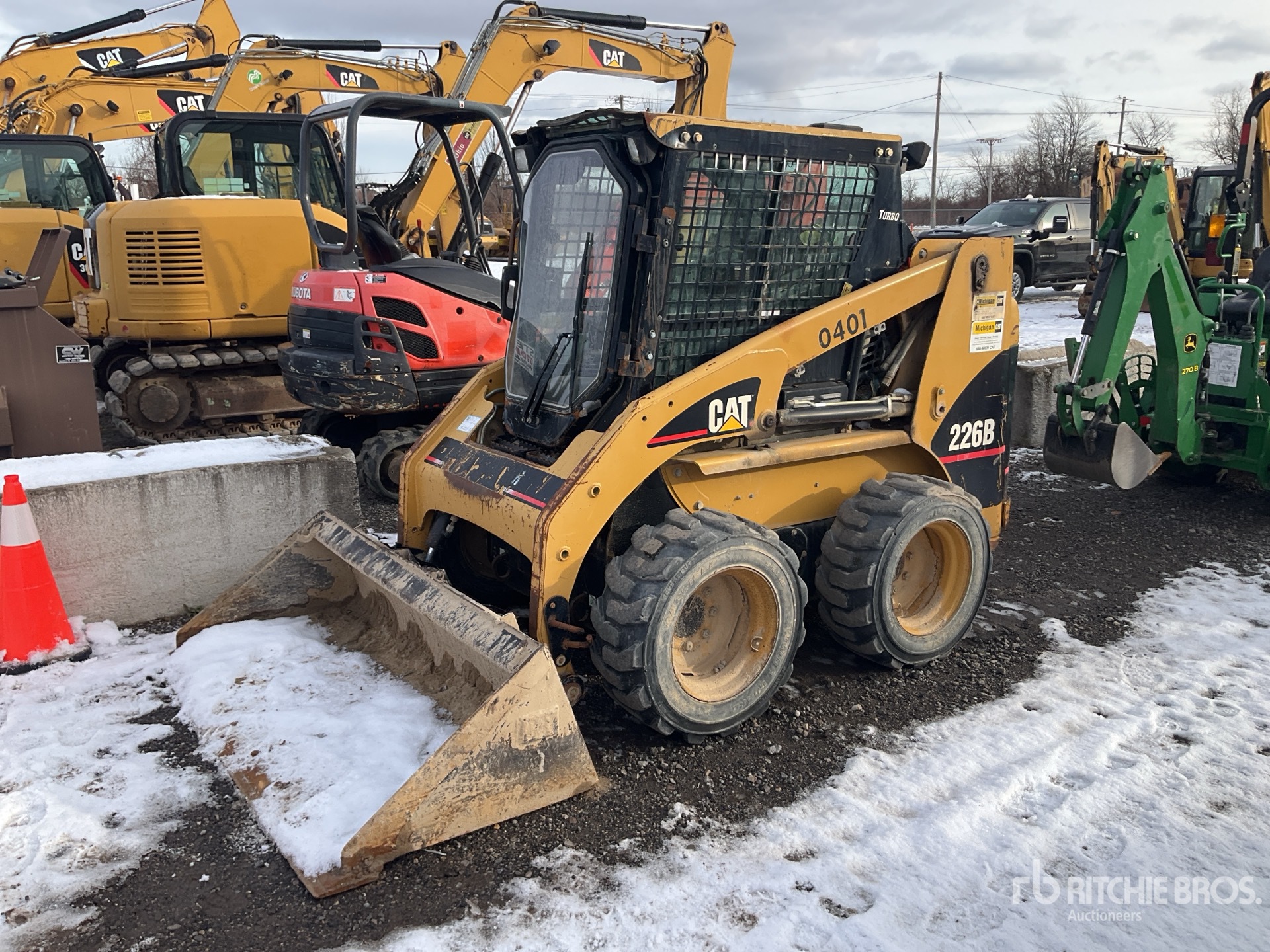 General Appearance with Picture, Left Front Corner