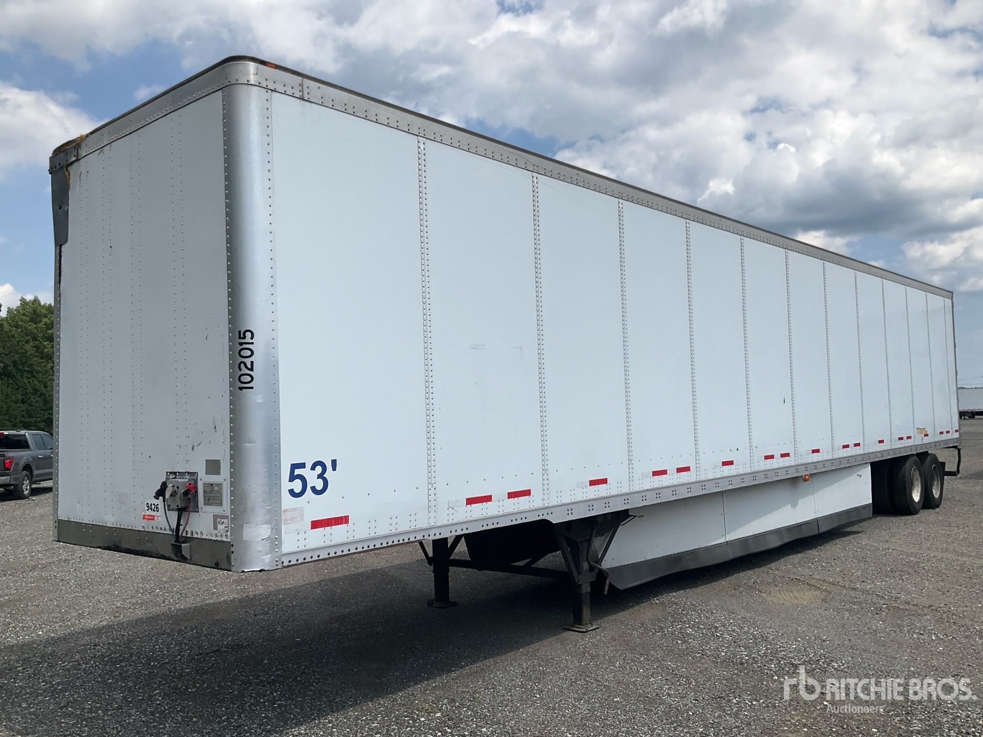 General Appearance with Bild, Ecke vorne links