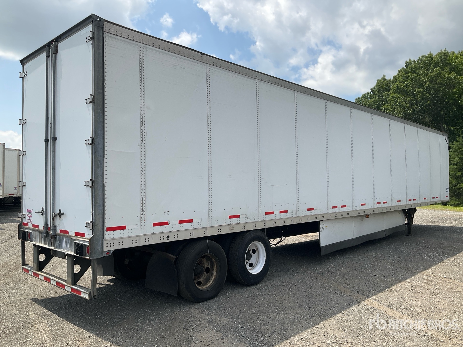 General Appearance with Bild, Ecke hinten rechts