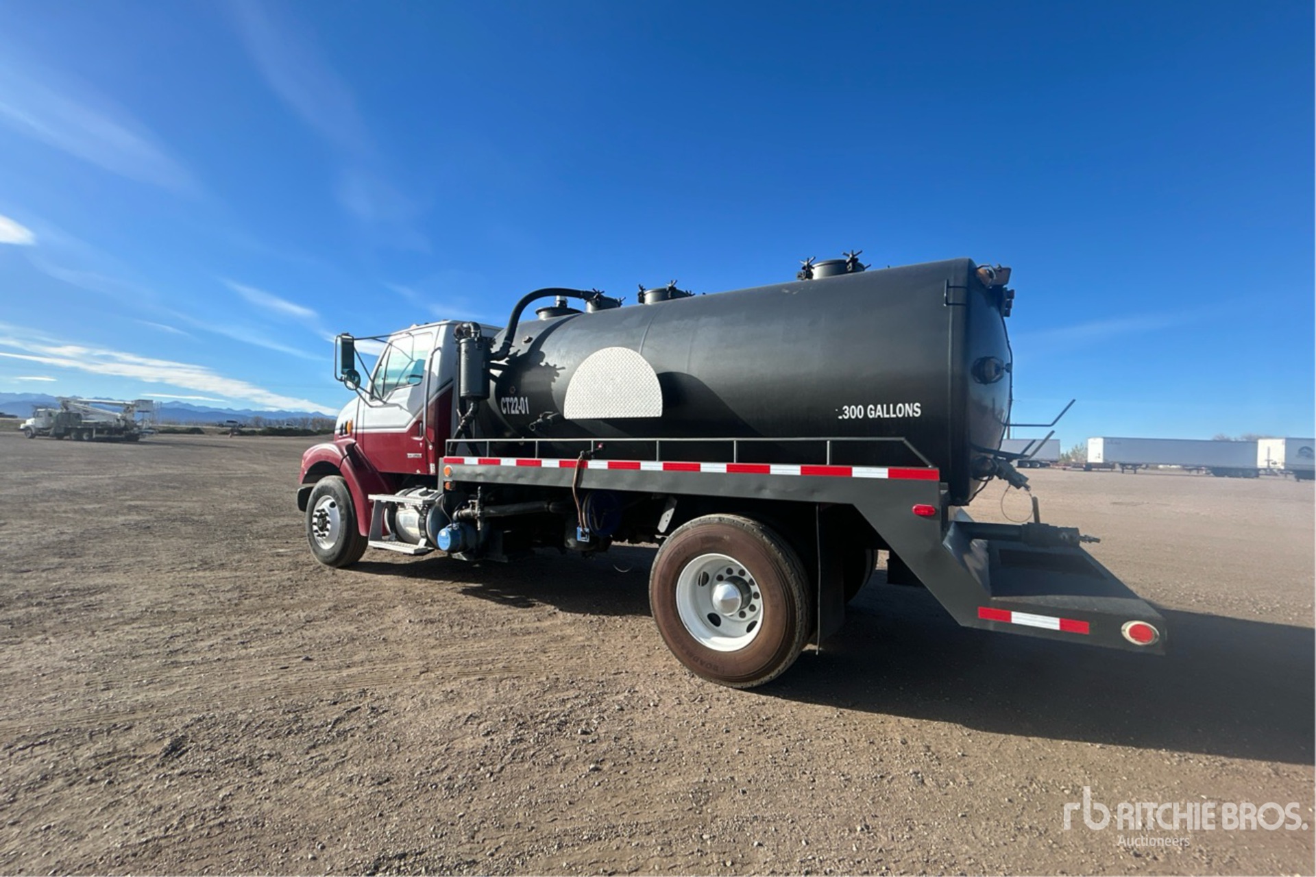 General Appearance with Imagen: esquina trasera izquierda