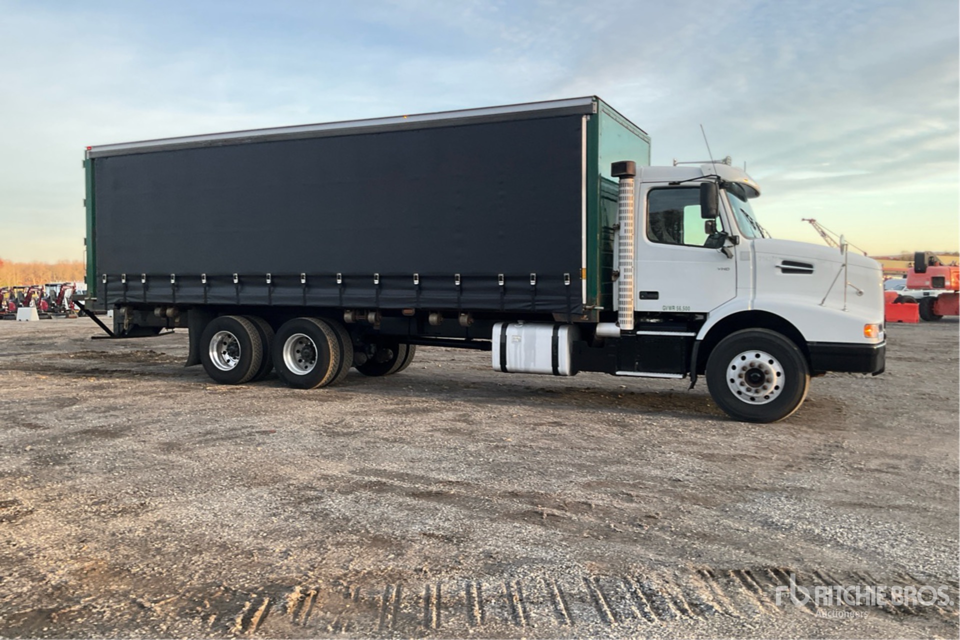 General Appearance with Imagen: esquina delantera derecha