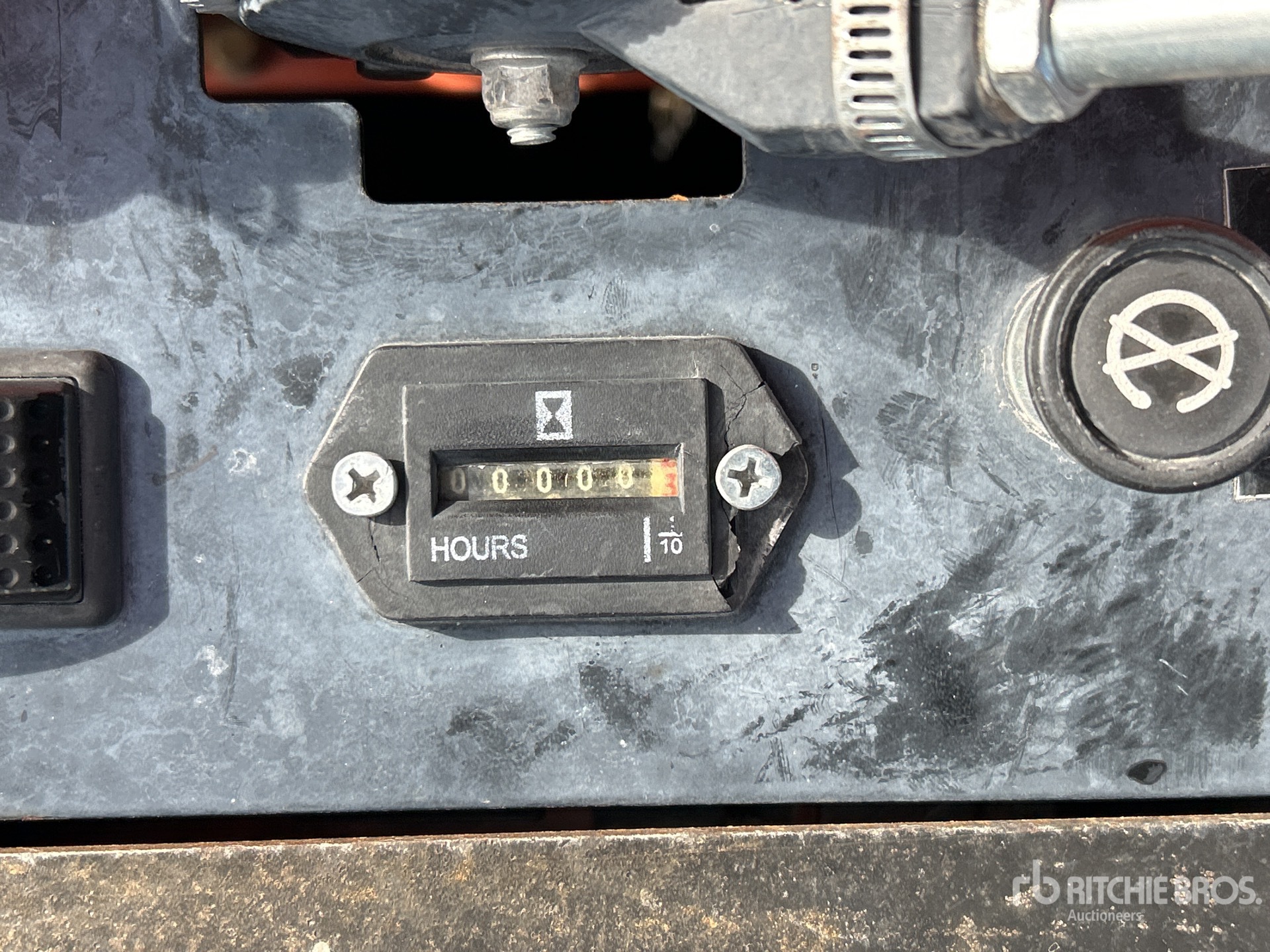 General Appearance with Hour Meter / Odometer