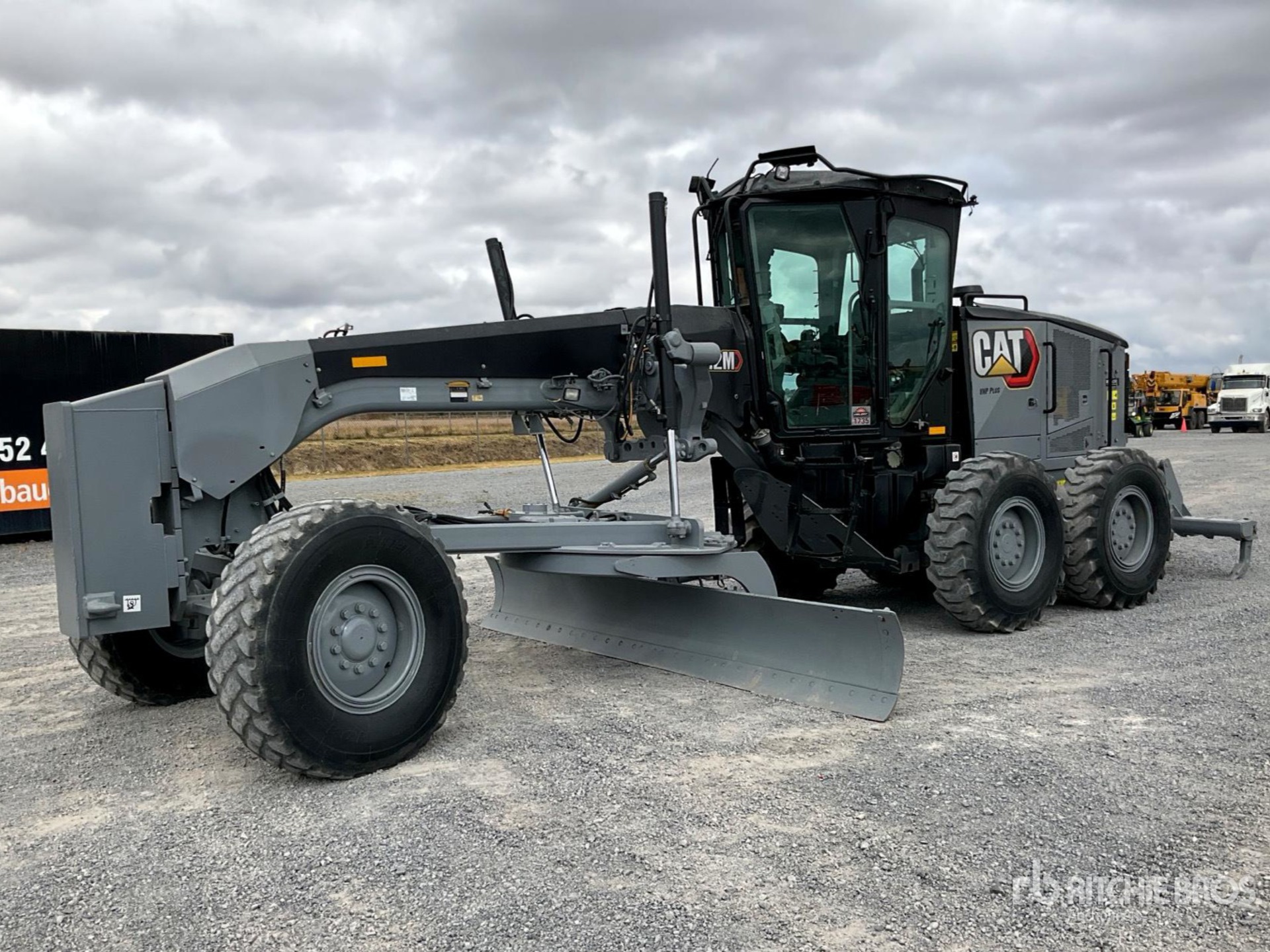 General Appearance with Spin