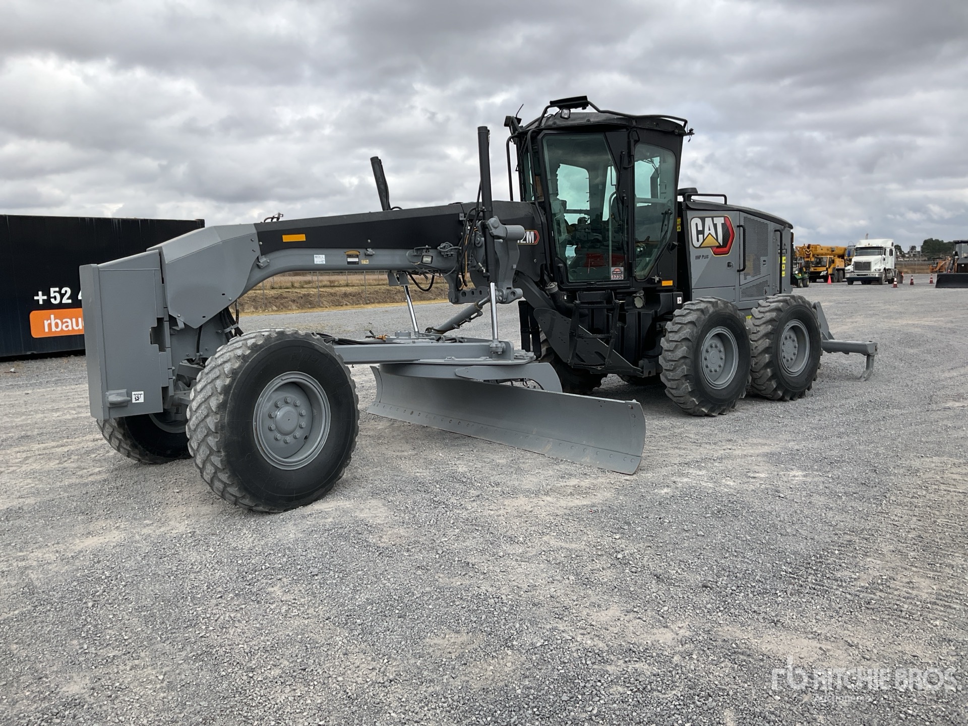 General Appearance with Spin