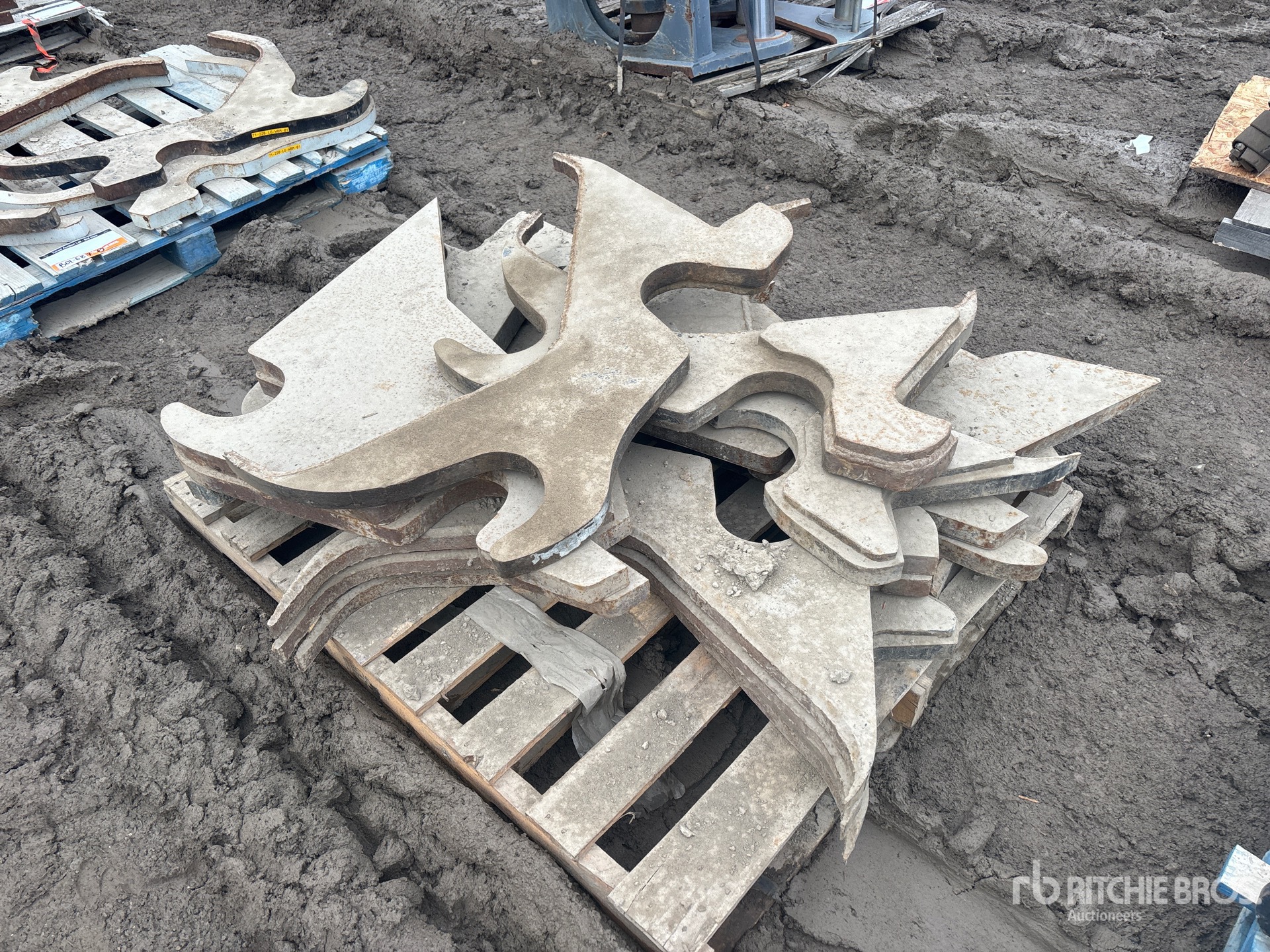 General Appearance with Bild, Ecke vorne rechts