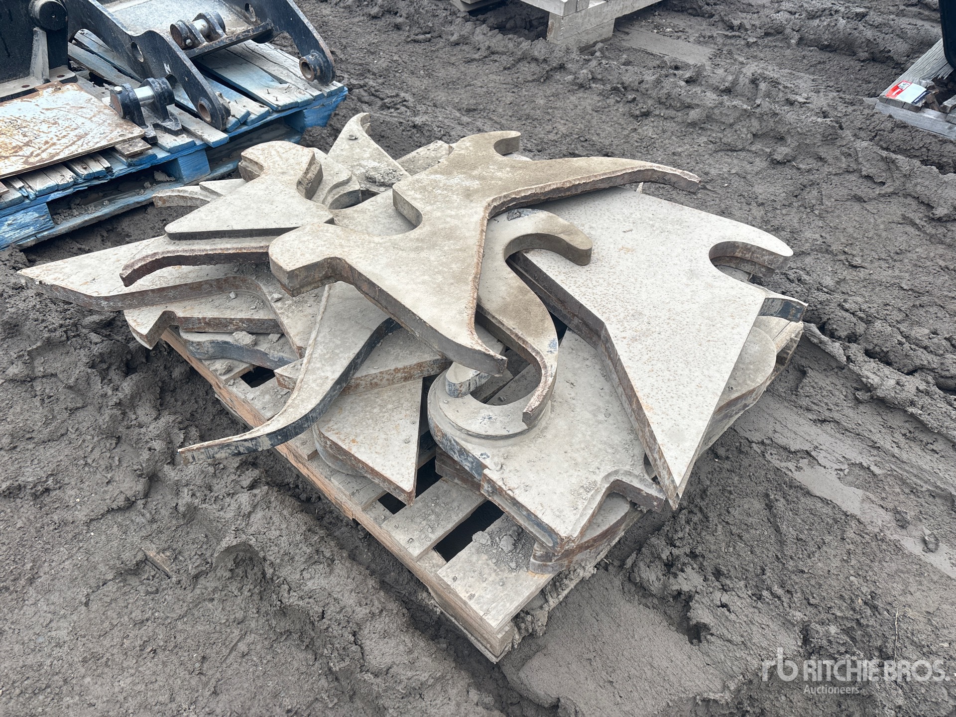 General Appearance with Bild, Ecke hinten links