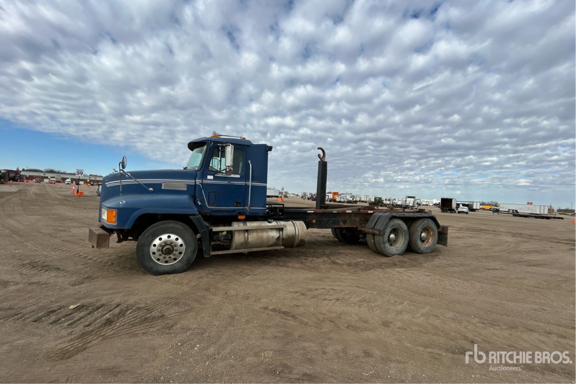 General Appearance with Imagen: esquina delantera izquierda