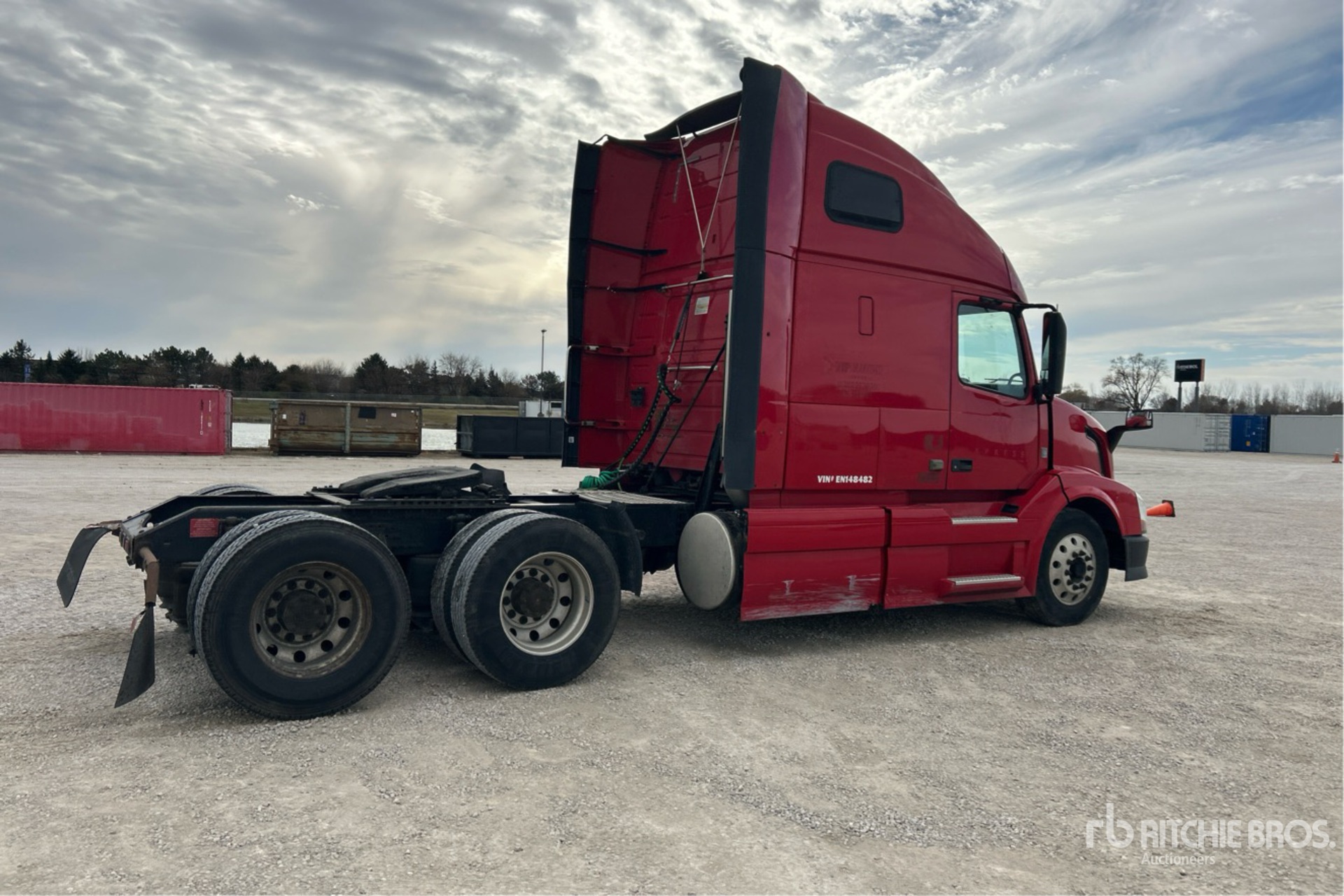 General Appearance with Bild, Ecke hinten rechts