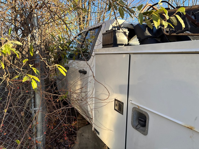 2021 Chevrolet Silverado 4x4 Crew Cab Utility Truck (Inoperable)