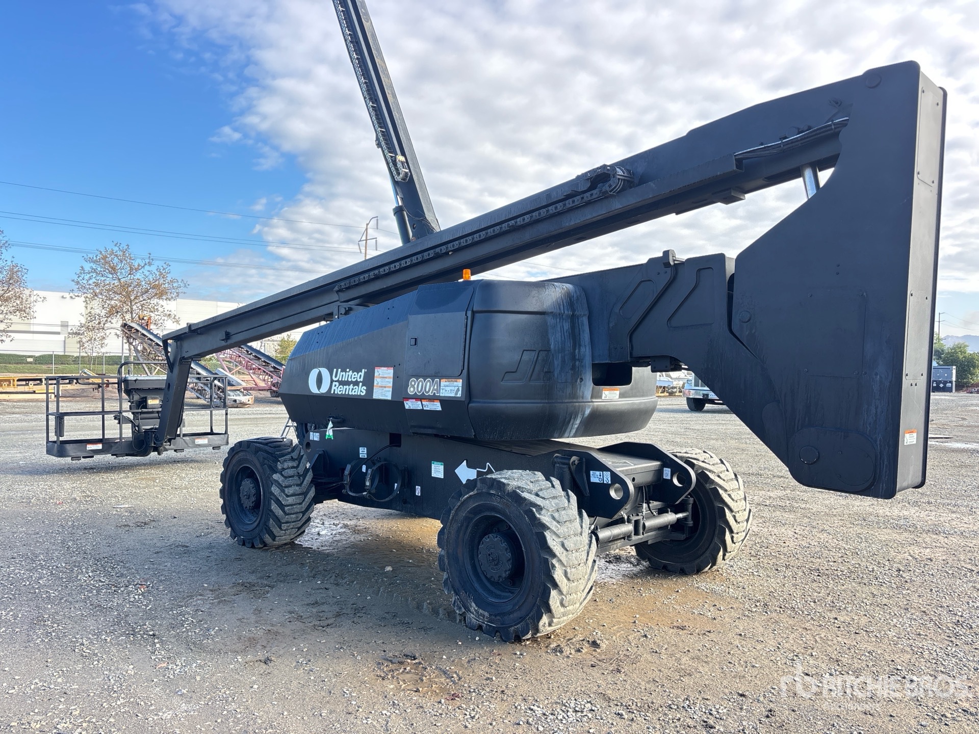 General Appearance with Imagen: esquina trasera izquierda