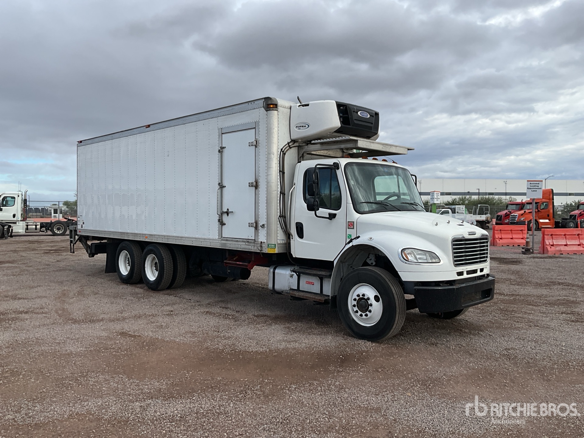 General Appearance with Image, coin avant droit