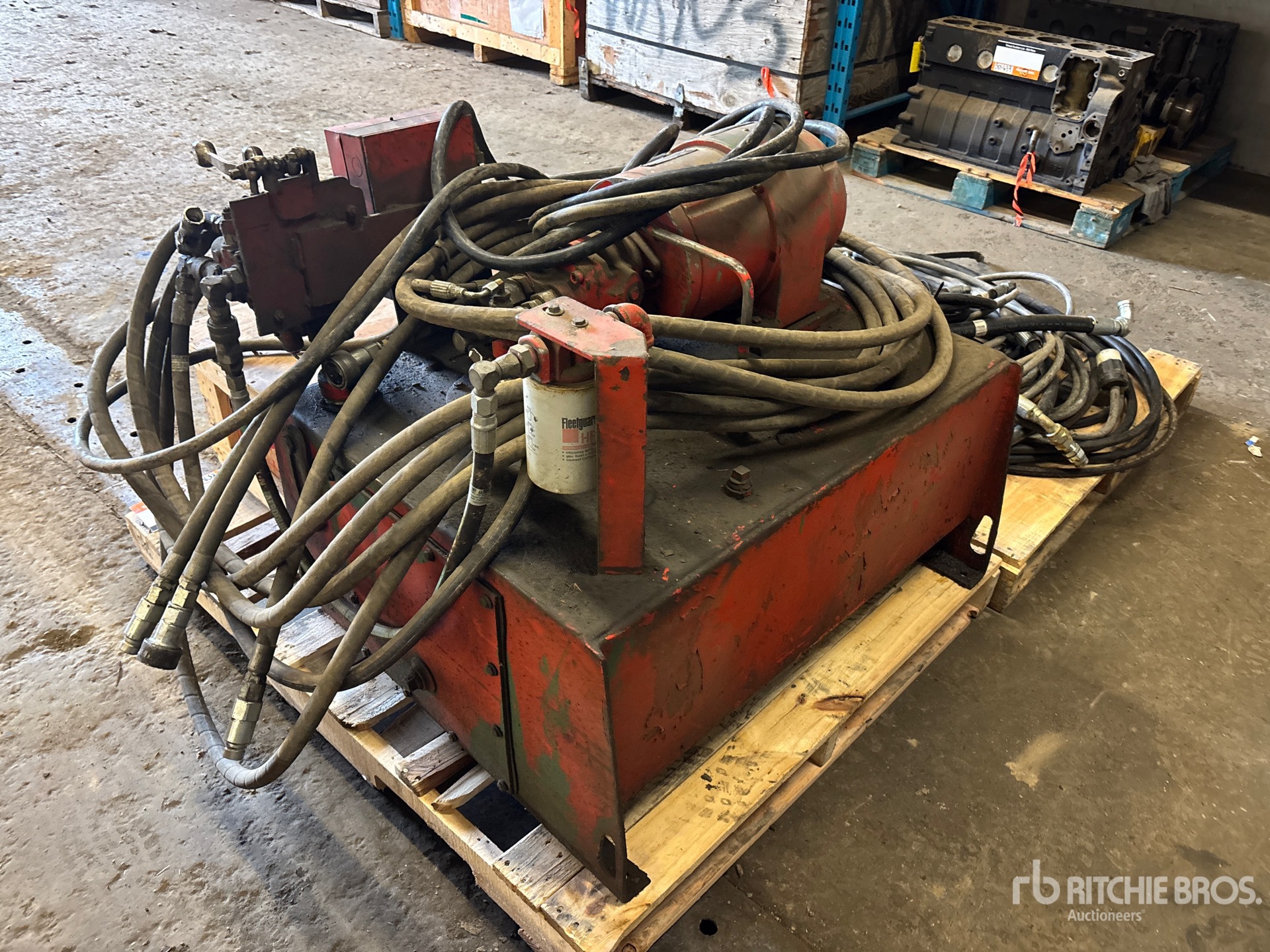 General Appearance with Bild, Ecke hinten links