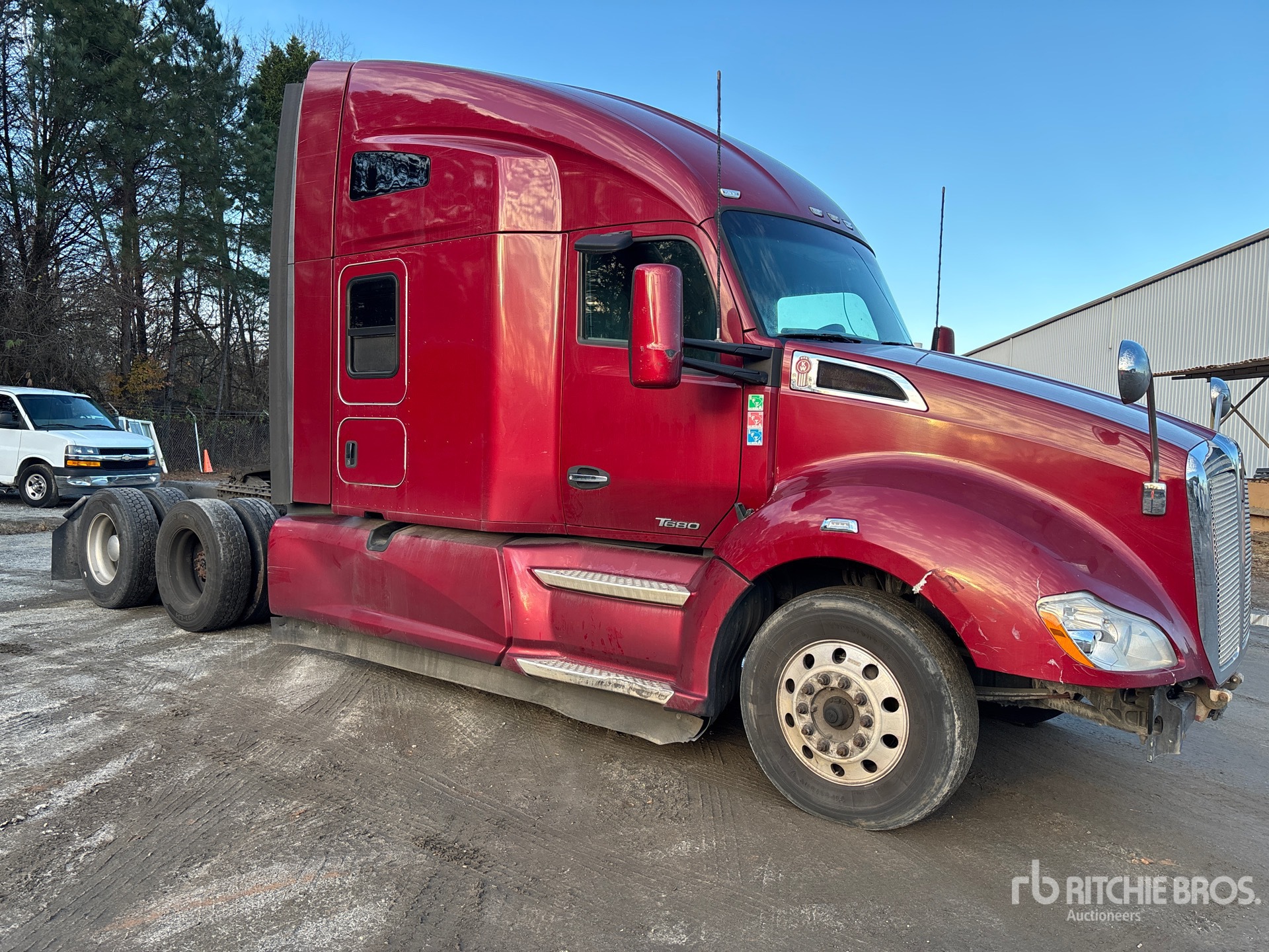 General Appearance with Picture, Right Front Corner