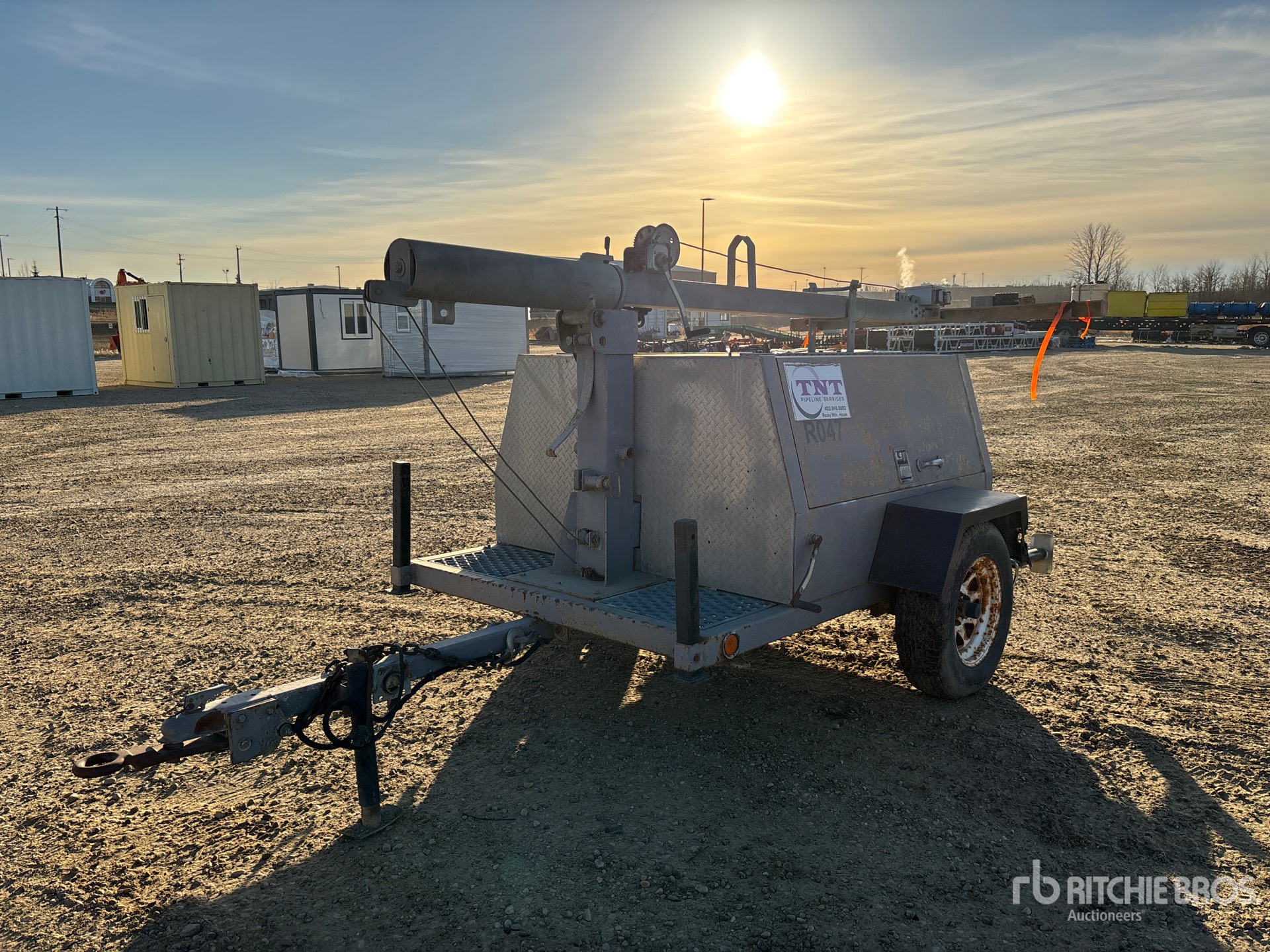 General Appearance with Picture, Left Front Corner