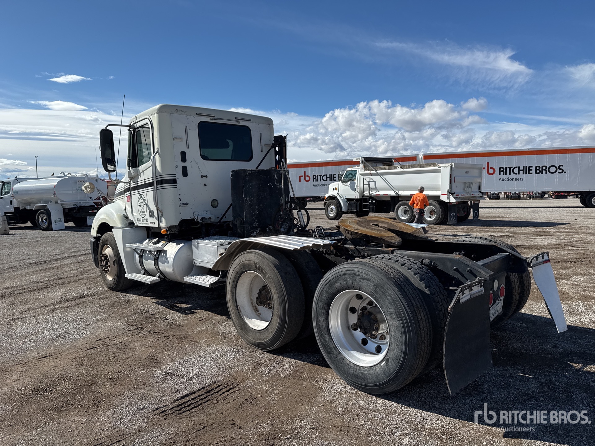 General Appearance with Image, coin arrière gauche