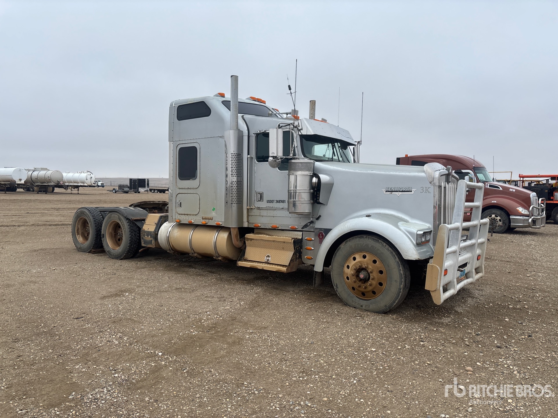 General Appearance with Image, coin avant droit