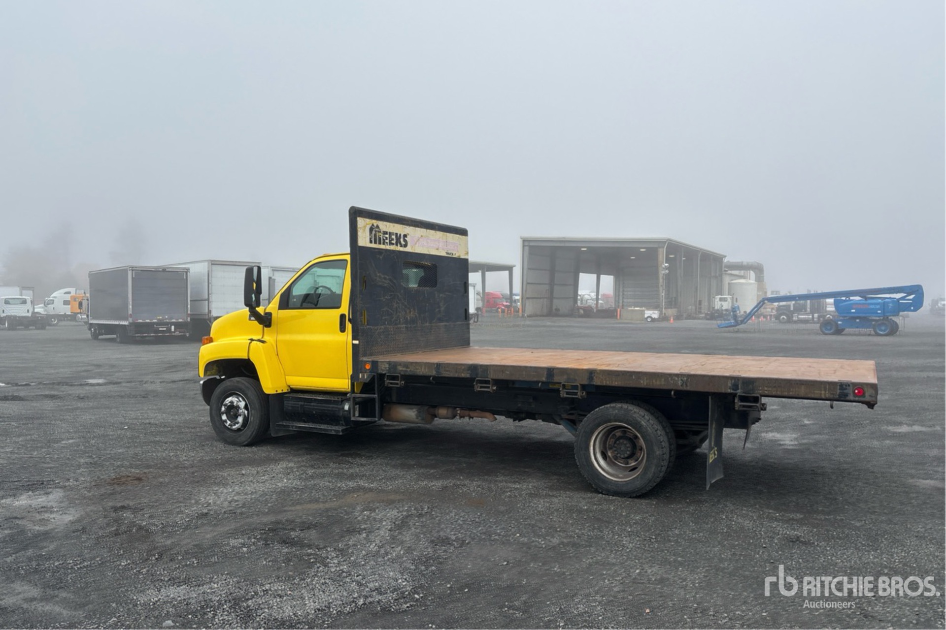 General Appearance with Imagen: esquina trasera izquierda