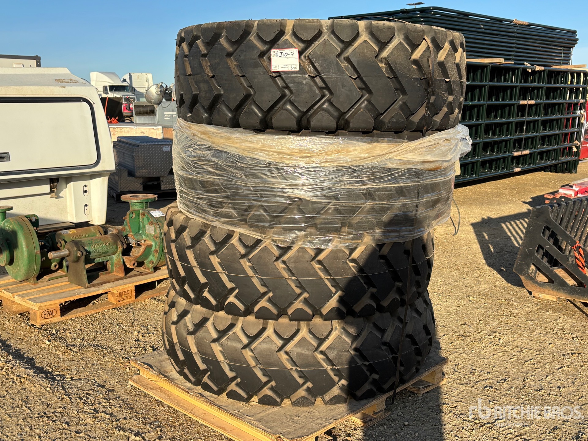 General Appearance with Bild, Ecke hinten rechts