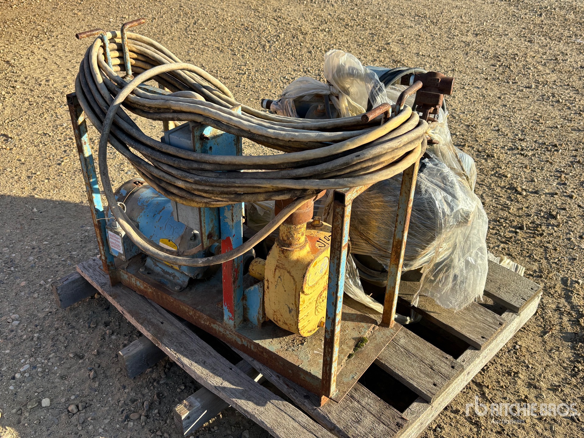 Aspect général with Image, coin arrière droit