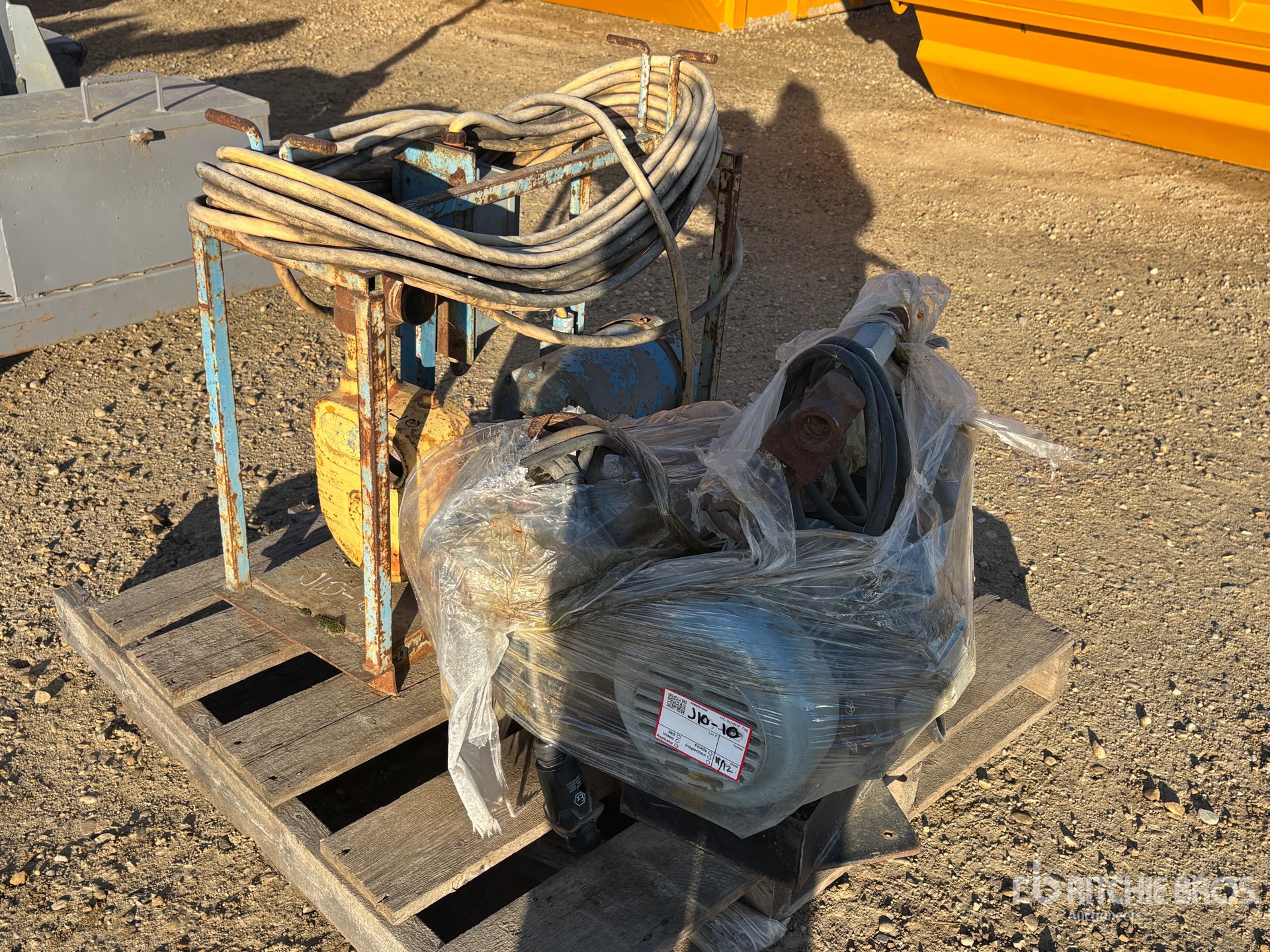 Aspect général with Image, coin avant droit