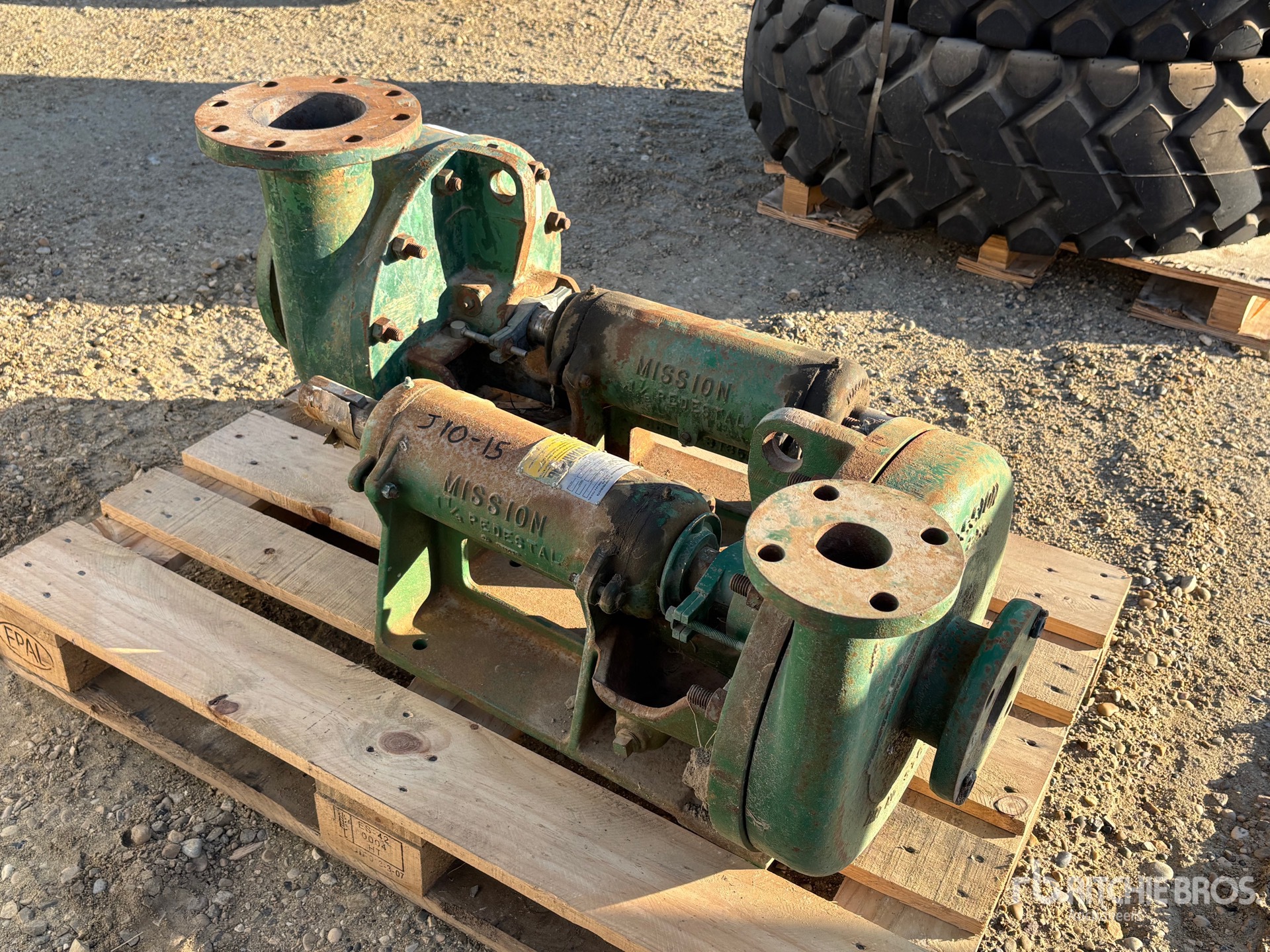 General Appearance with Bild, Ecke hinten rechts