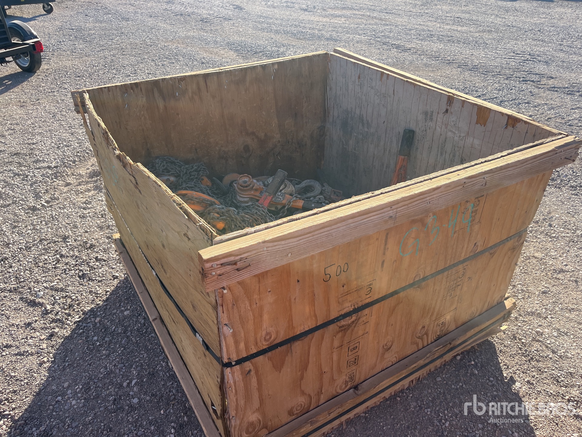 General Appearance with Picture, Left Rear Corner