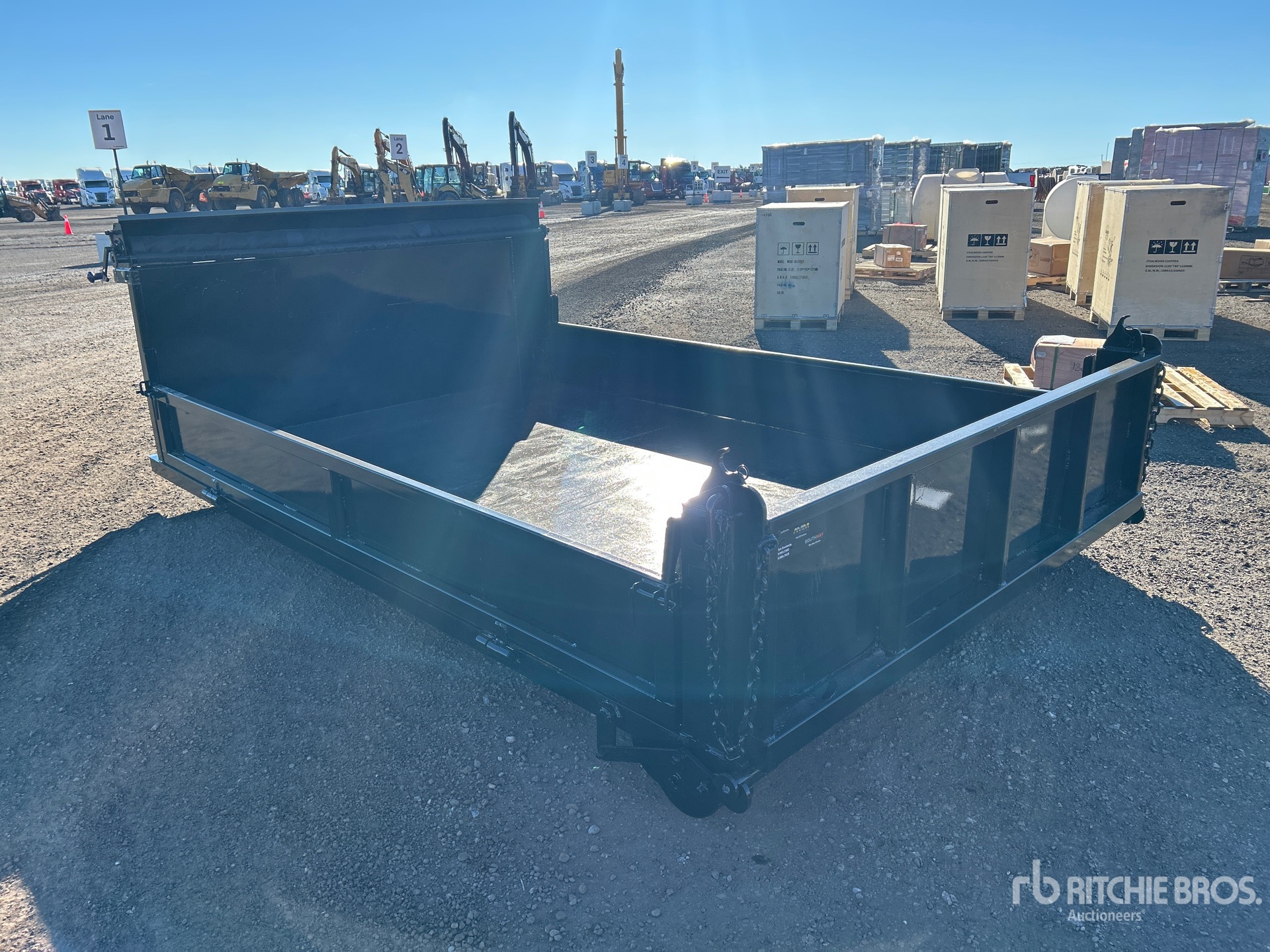 General Appearance with Picture, Left Rear Corner