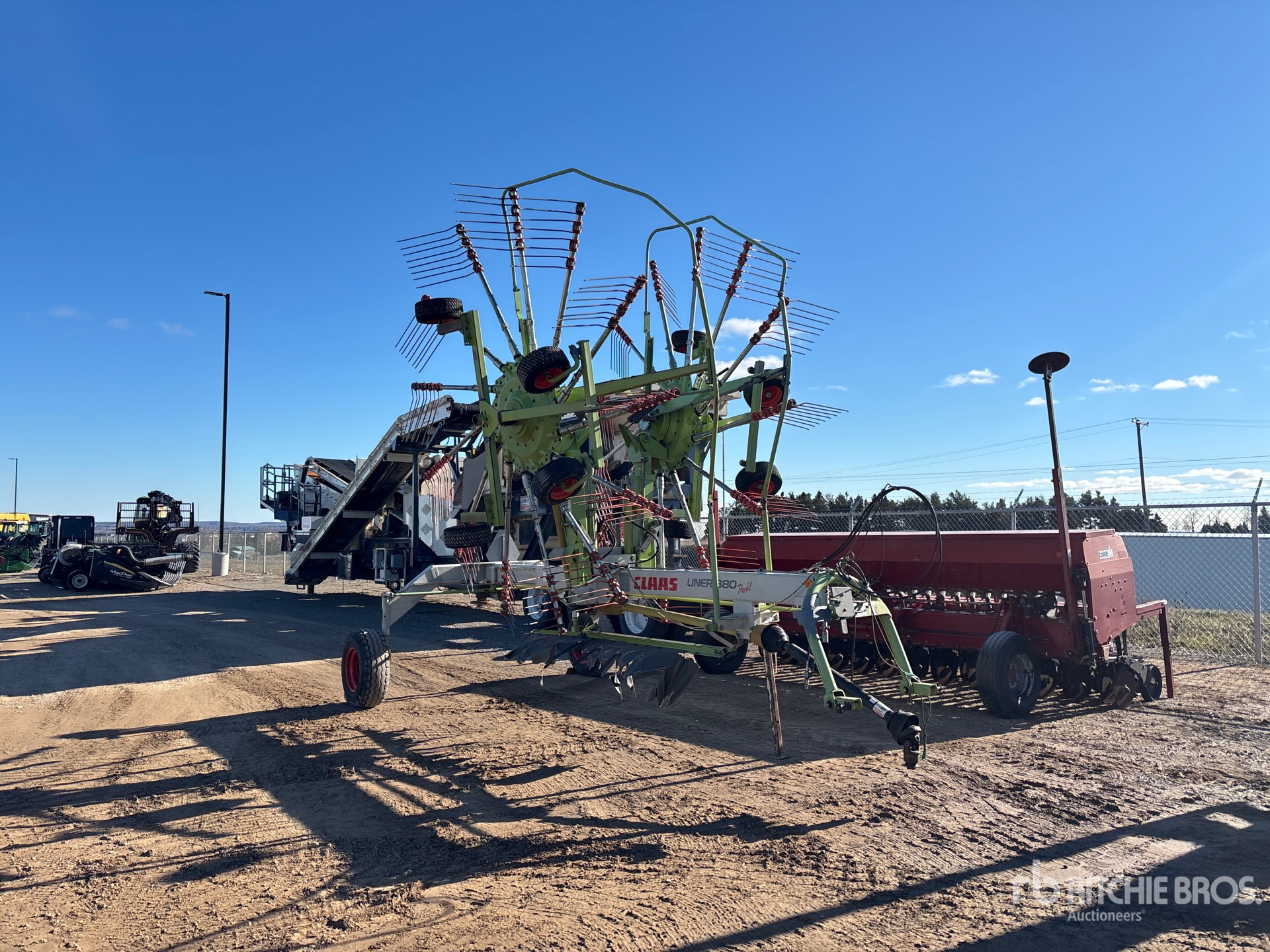 General Appearance with Foto, angolo anteriore destro