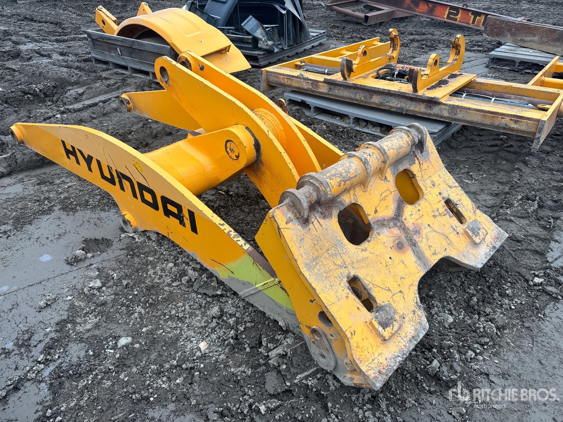 Aspect général with Image, coin avant droit