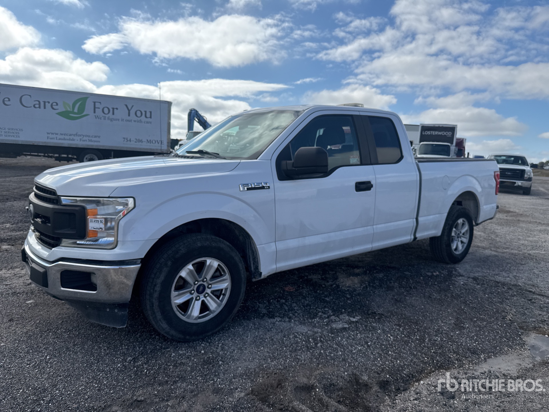 General Appearance with Picture, Left Front Corner