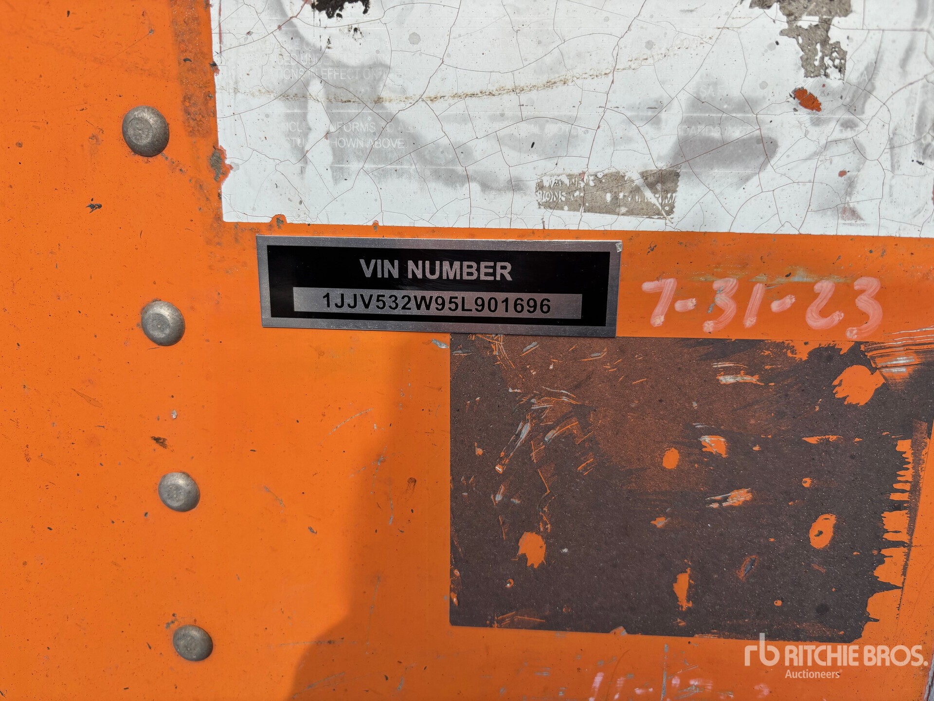 General Appearance with N.º de serie/VIN