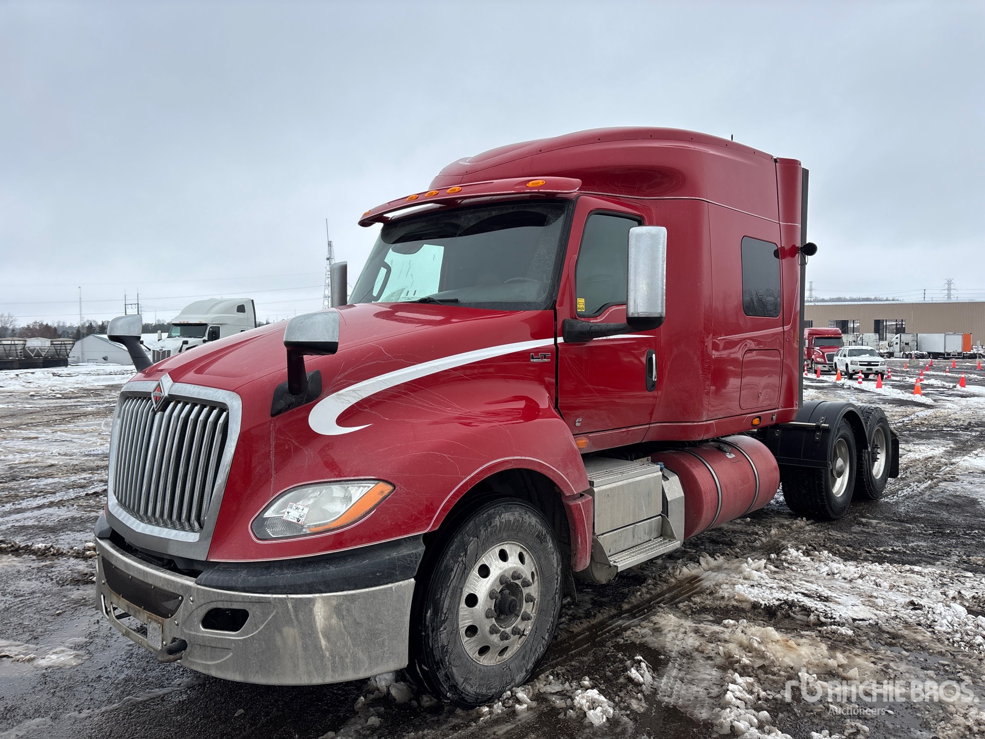 General Appearance with Picture, Left Front Corner