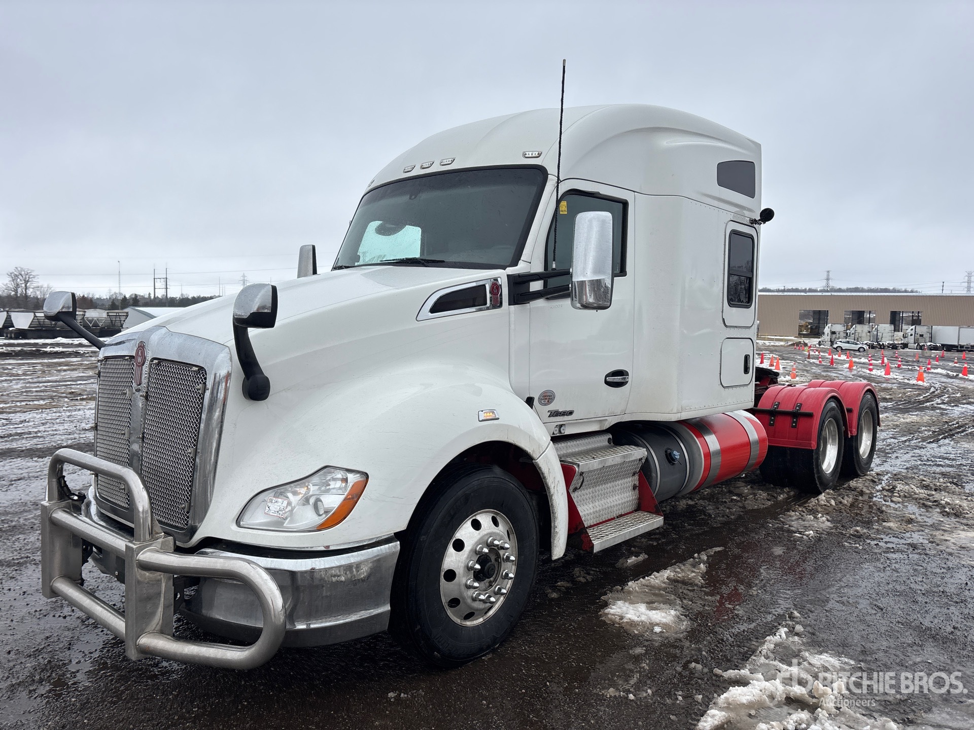 Aspect général with Image, coin avant gauche