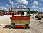 General Appearance - Scissor Lift* with Paint