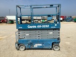 General Appearance - Scissor Lift* with 