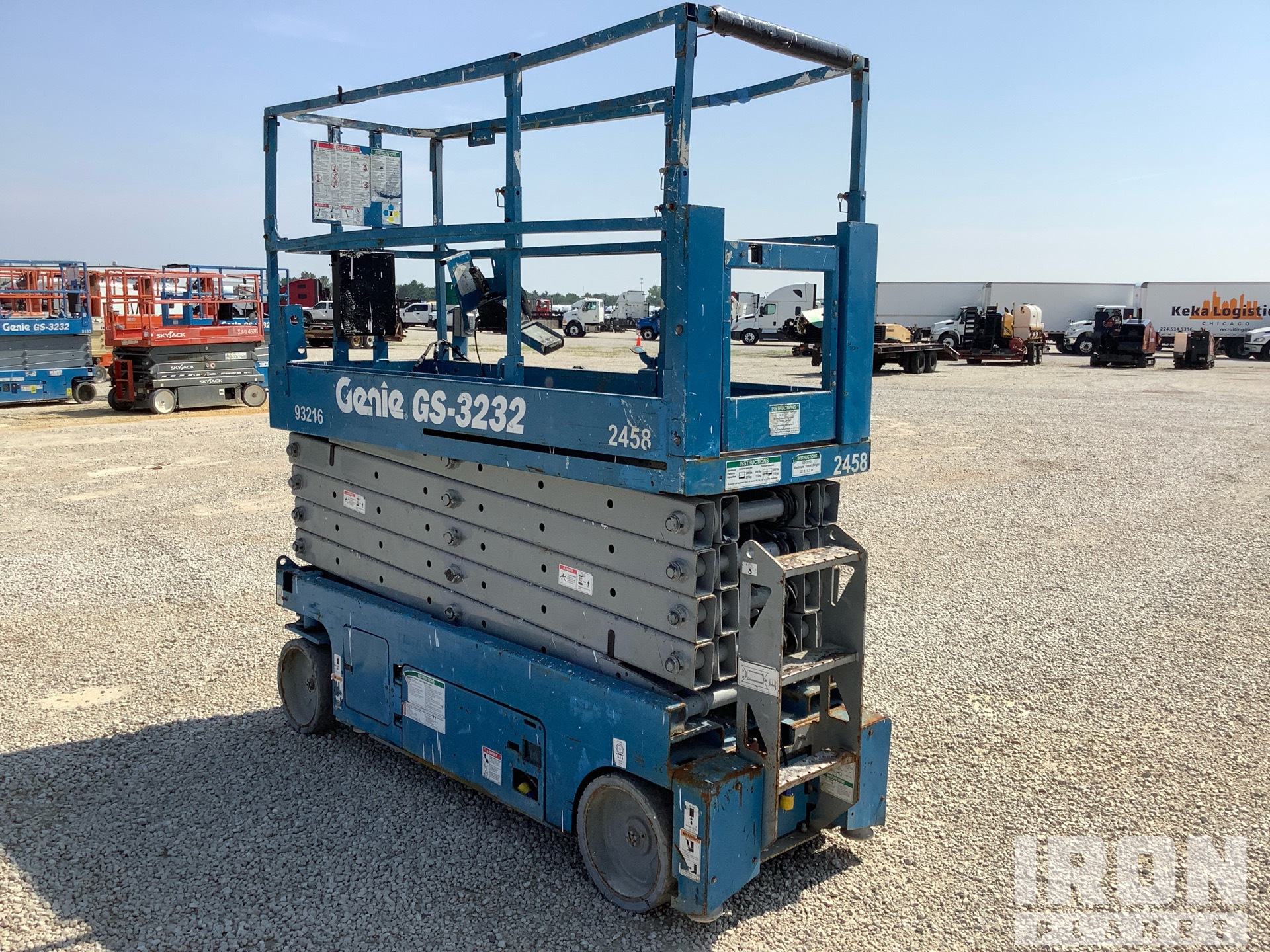 General Appearance - Scissor Lift* with Image, coin arrière gauche