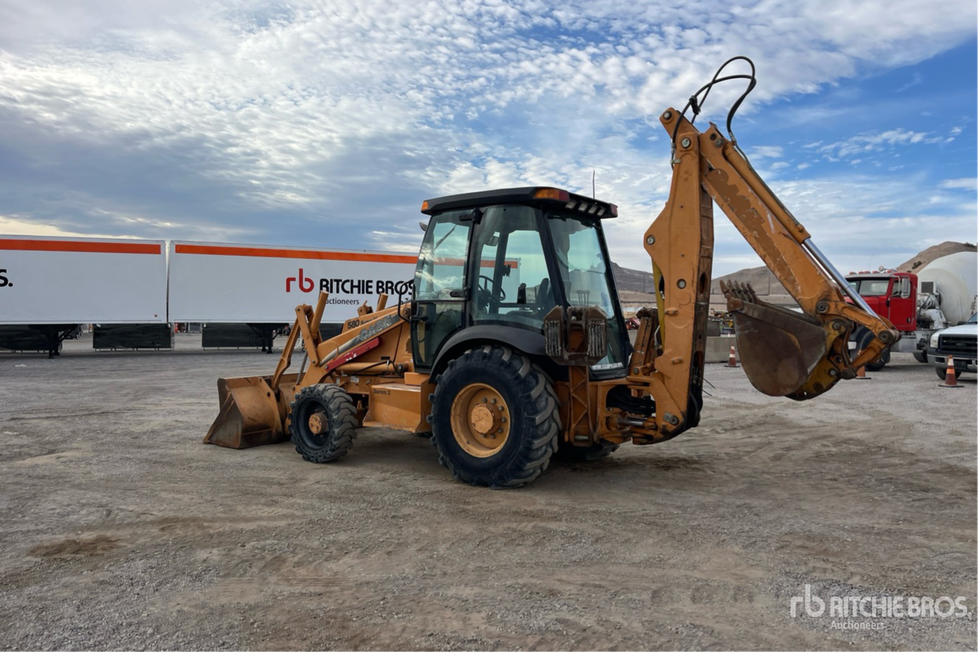 Aspect général with Image, coin arrière gauche