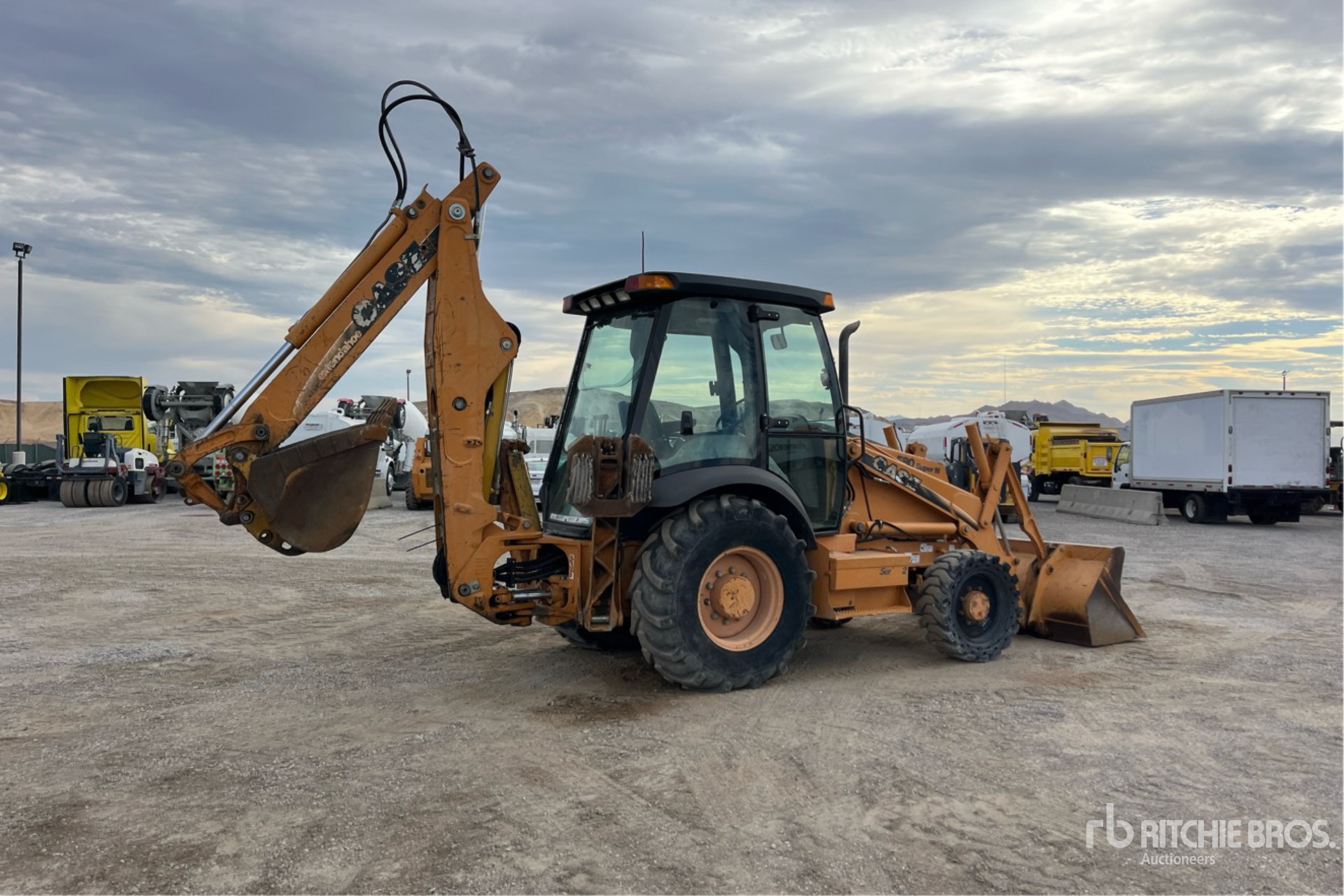 Aspect général with Image, coin arrière droit