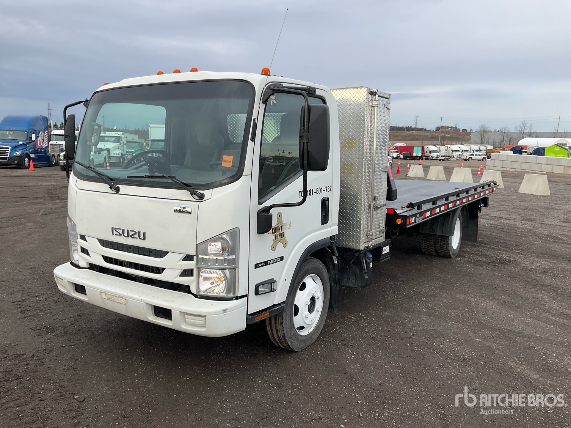 General Appearance with Featured Photo