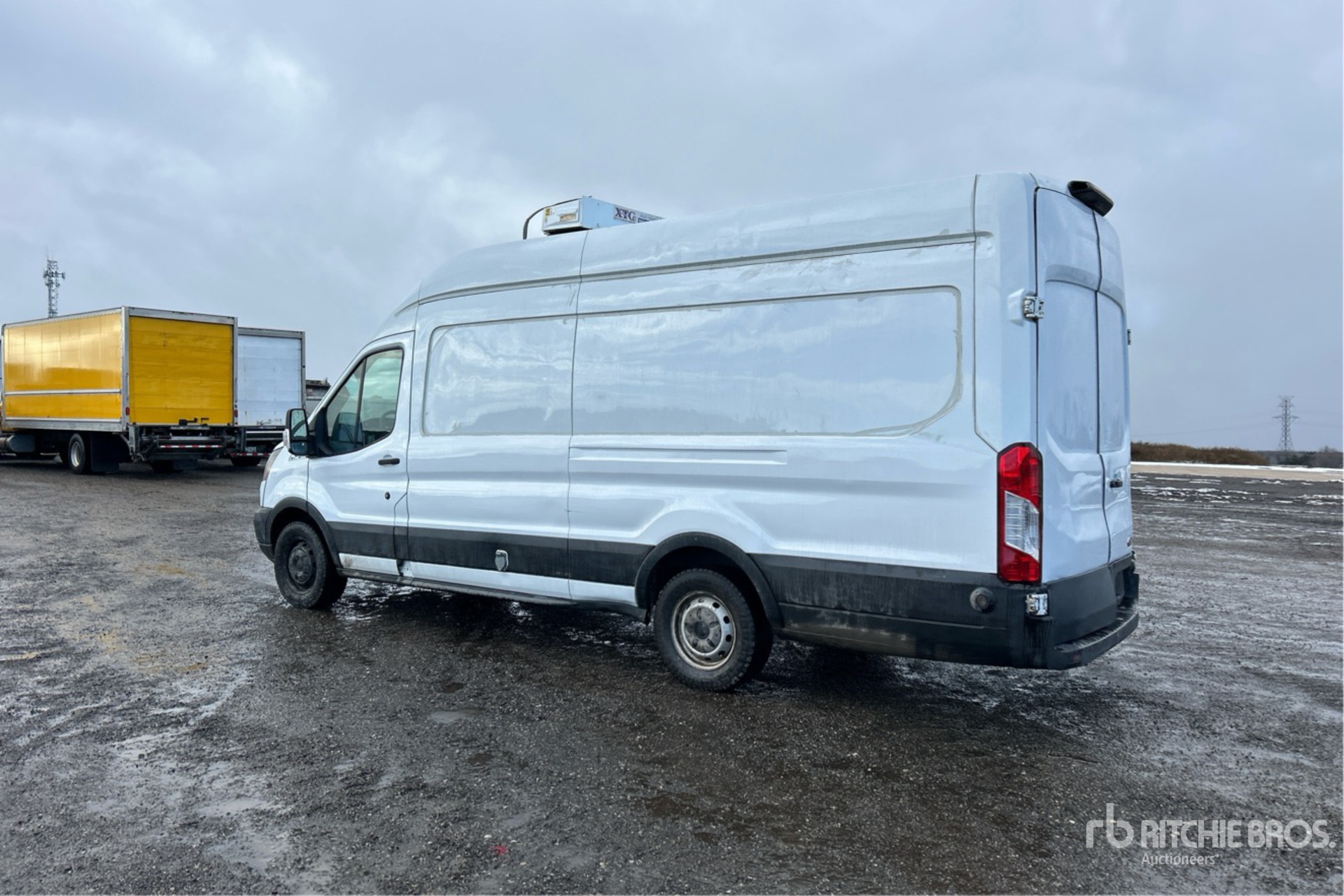 General Appearance with Bild, Ecke hinten links