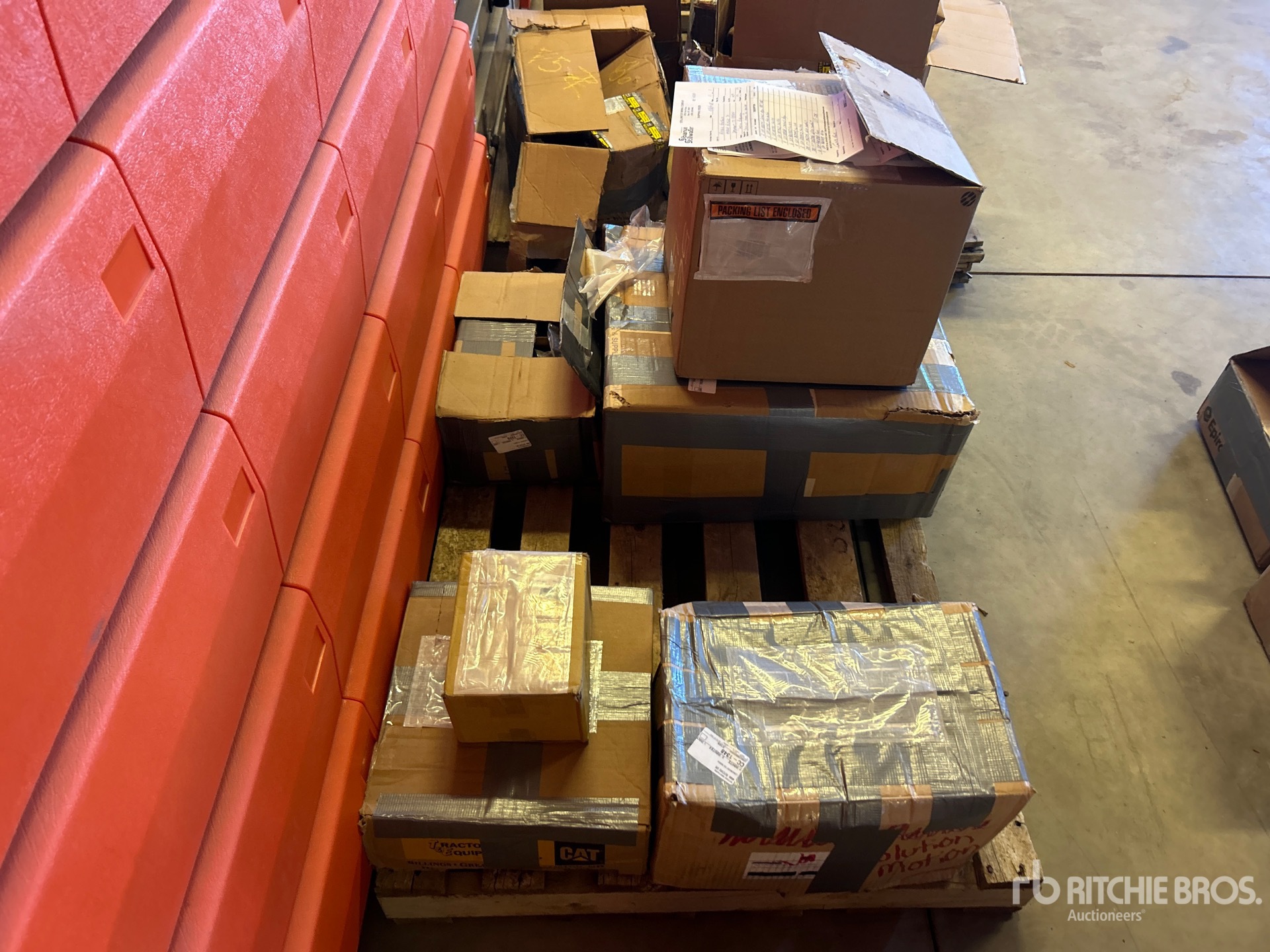 General Appearance with Foto, angolo anteriore sinistro