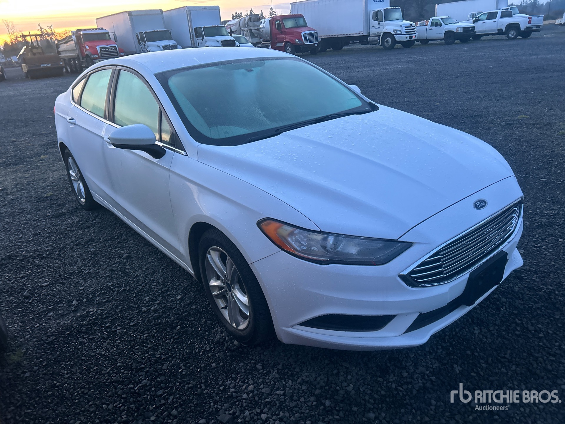 General Appearance with Picture, Right Front Corner