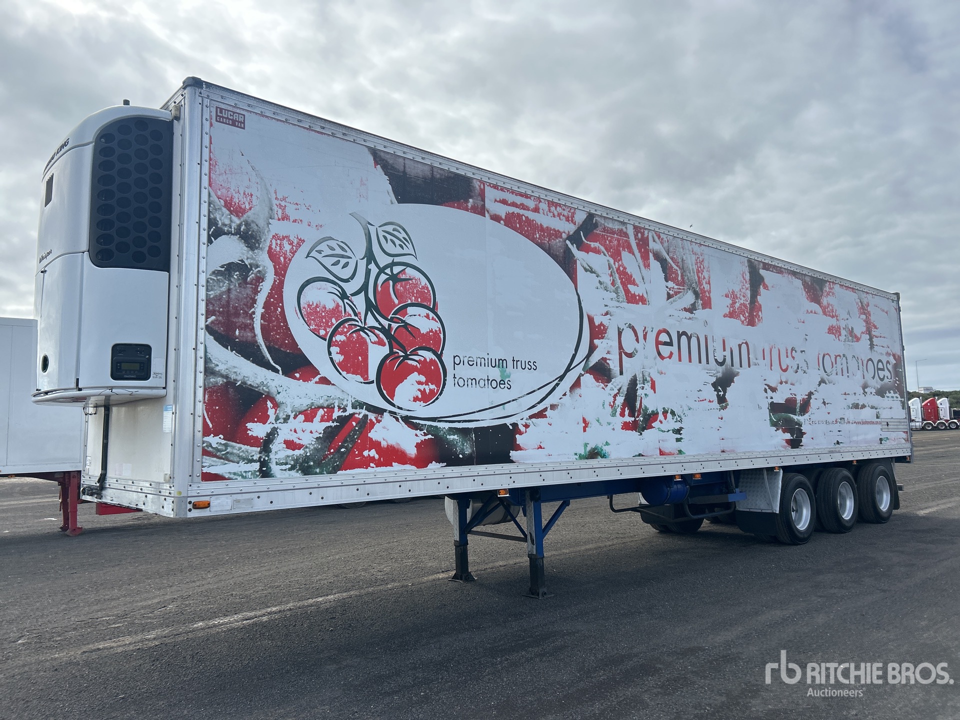 General Appearance with Picture, Right Front Corner