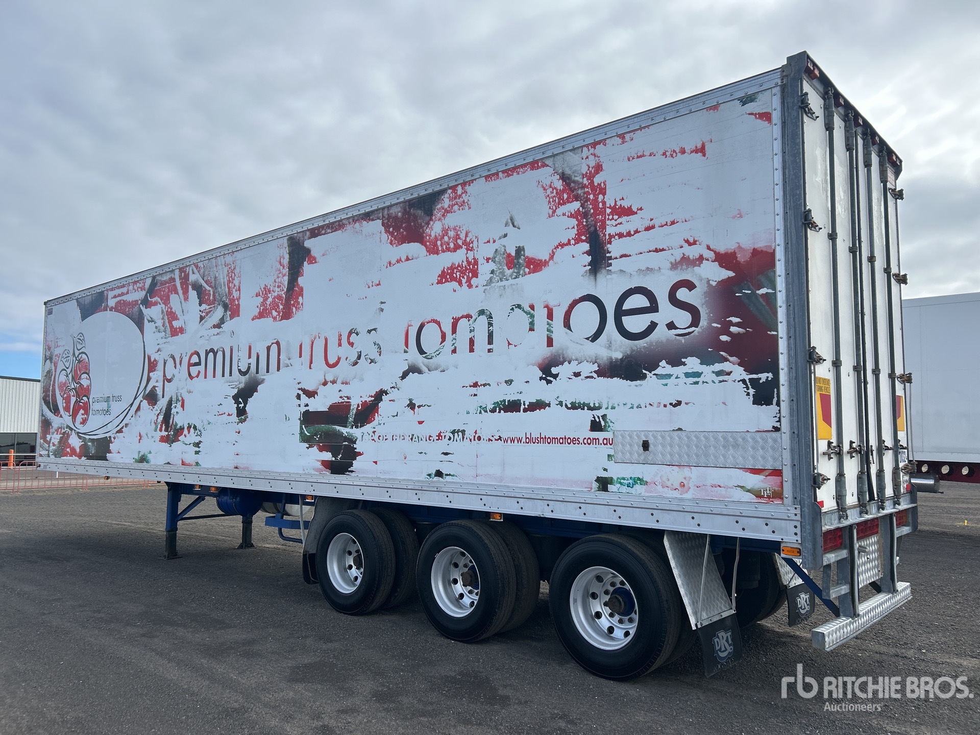 General Appearance with Picture, Right Rear Corner