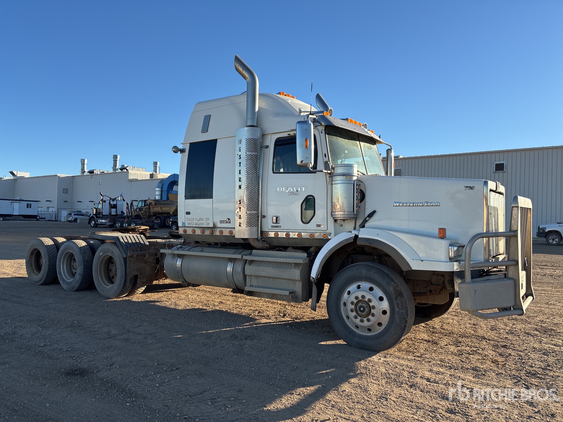 General Appearance with Picture, Right Front Corner