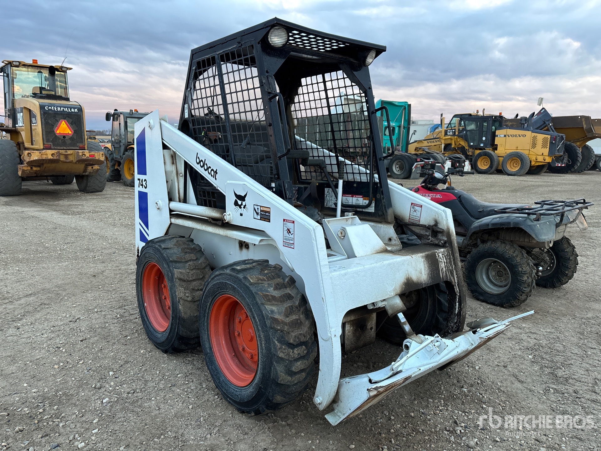 General Appearance with Picture, Right Front Corner