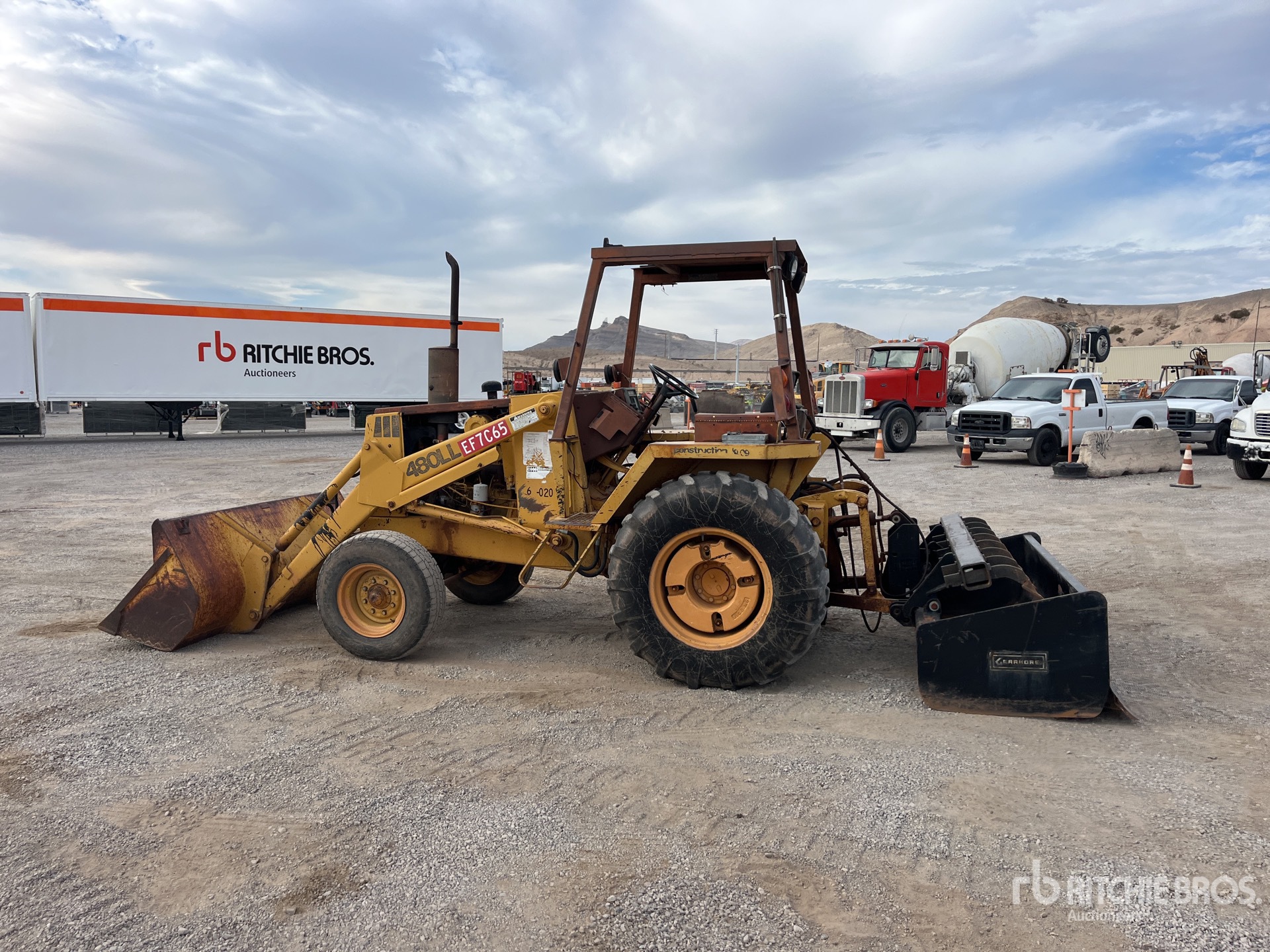 General Appearance with Picture, Left Rear Corner