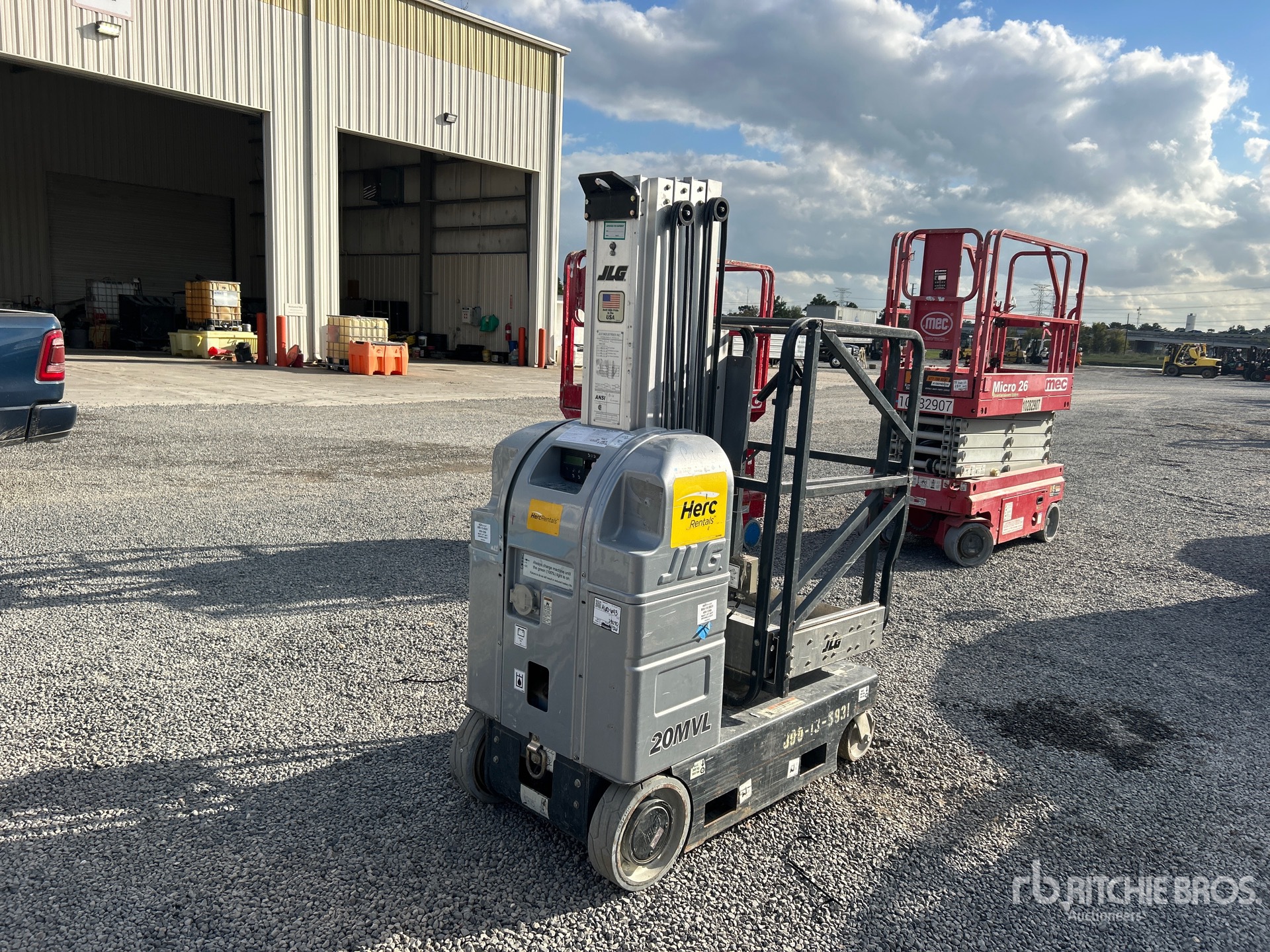 General Appearance with Imagen: esquina trasera derecha