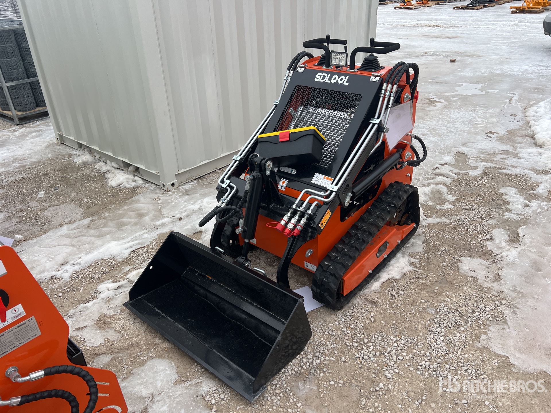 Aspect général with Image, coin avant gauche